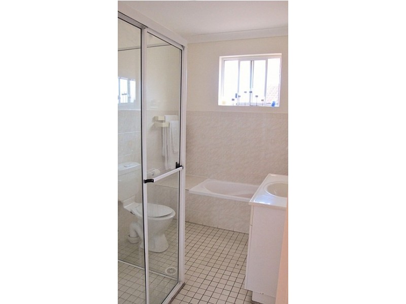 4/142 Homer Street, Earlwood NSW 2206