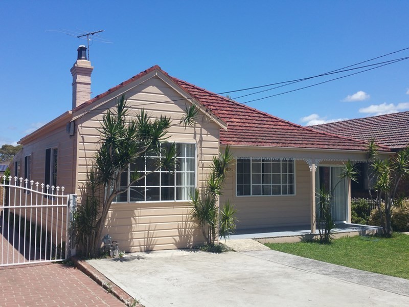 11 Preddys Road, Bexley NSW 2207