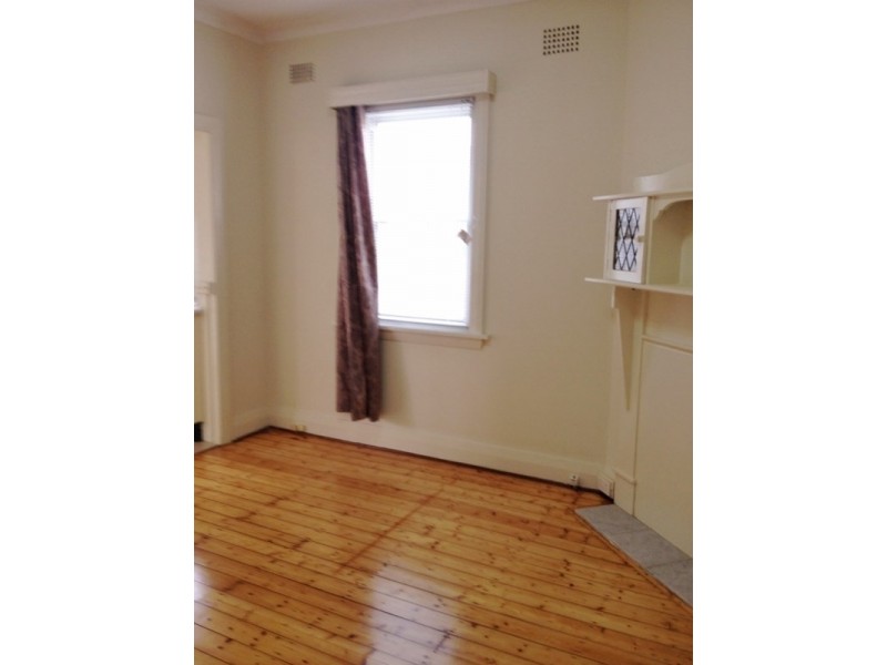 17 Willunga Avenue, Earlwood NSW 2206