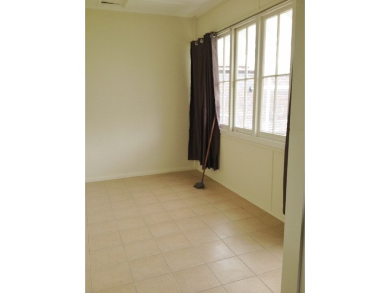 17 Willunga Avenue, Earlwood NSW 2206