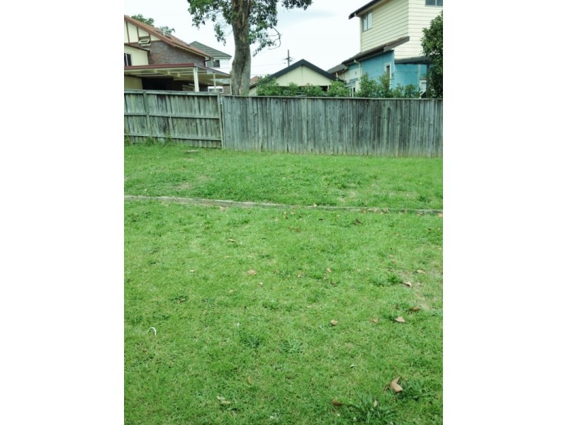 17 Willunga Avenue, Earlwood NSW 2206