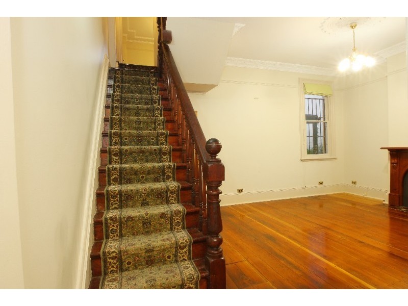 8 Woodland Street, Marrickville NSW 2204