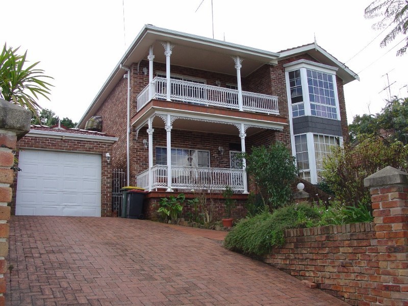 15 Highcliffe Road, Earlwood NSW 2206