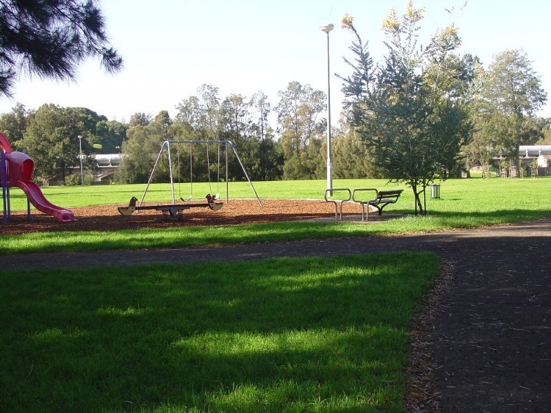 3 Bayview Avenue, Earlwood NSW 2206