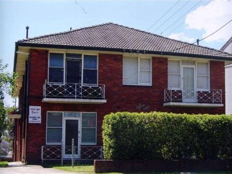 13/111 Homer Street, Earlwood NSW 2206