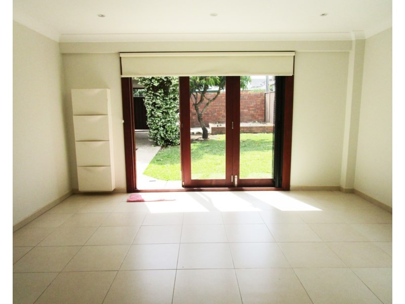 2 Rosemeath Avenue, Kingsgrove NSW 2208