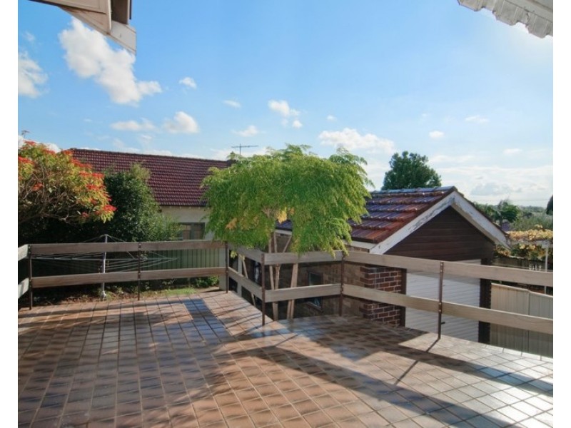 6 Warburton Parade, Earlwood NSW 2206