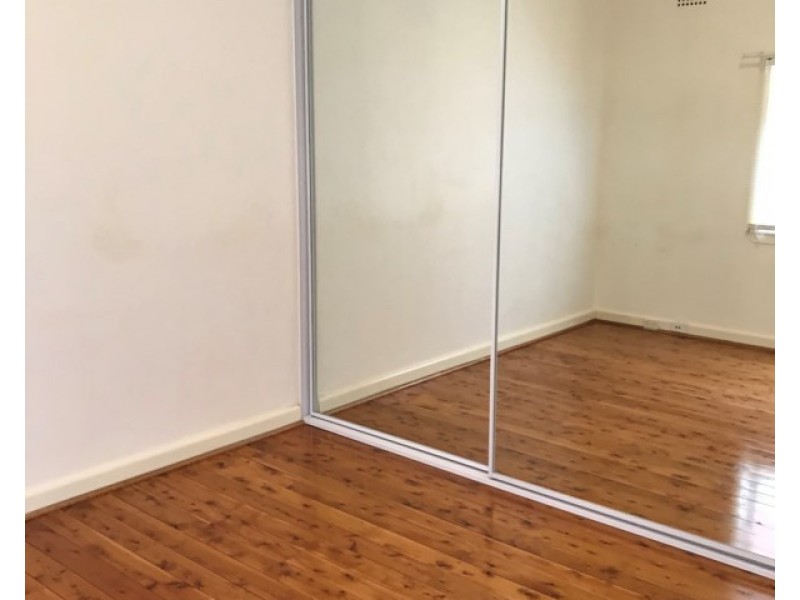 32 Schofield Avenue, Earlwood NSW 2206