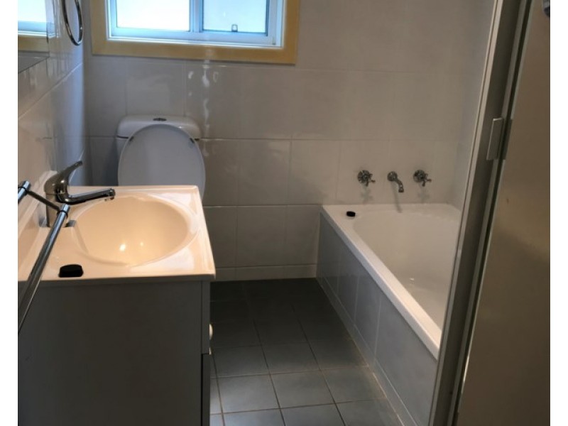 32 Schofield Avenue, Earlwood NSW 2206