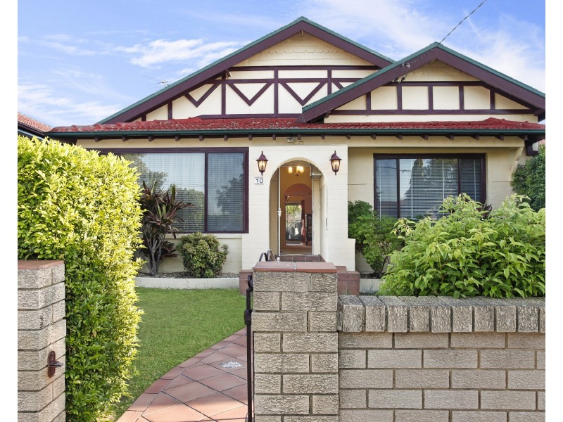 10 Fleet Avenue, Earlwood NSW 2206