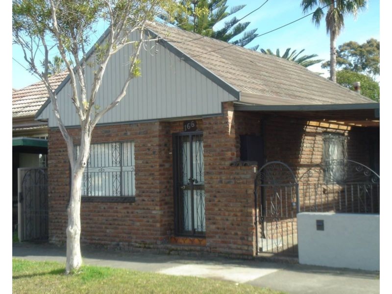 166 Brighton Avenue, Campsie NSW 2194