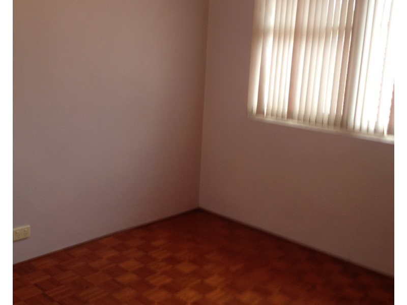 6/3 Plimsoll Street, Belmore NSW 2192