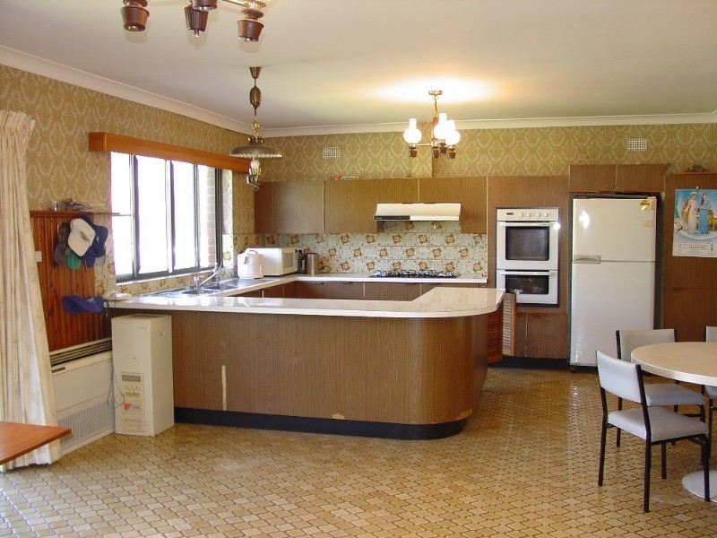 3 Polygon Crescent, Earlwood NSW 2206