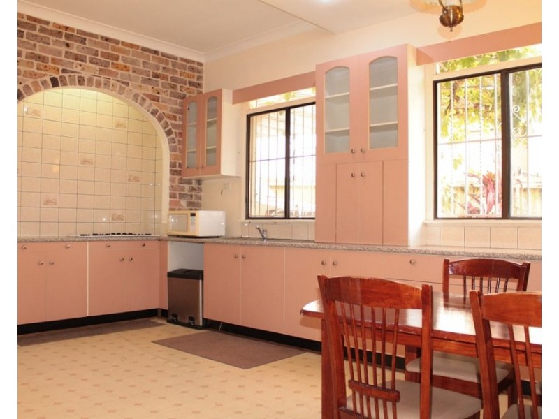 4 Gipps Street, Bardwell Valley NSW 2207