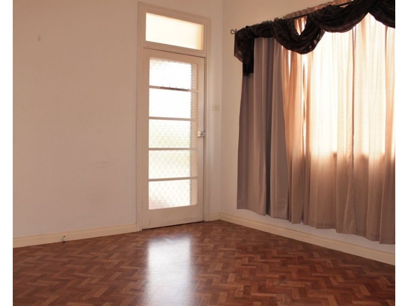 4 Gipps Street, Bardwell Valley NSW 2207