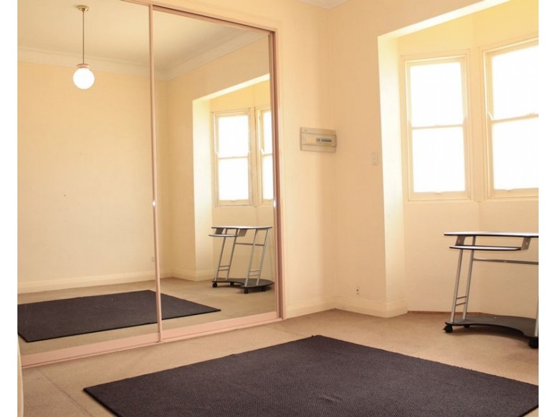 4 Gipps Street, Bardwell Valley NSW 2207