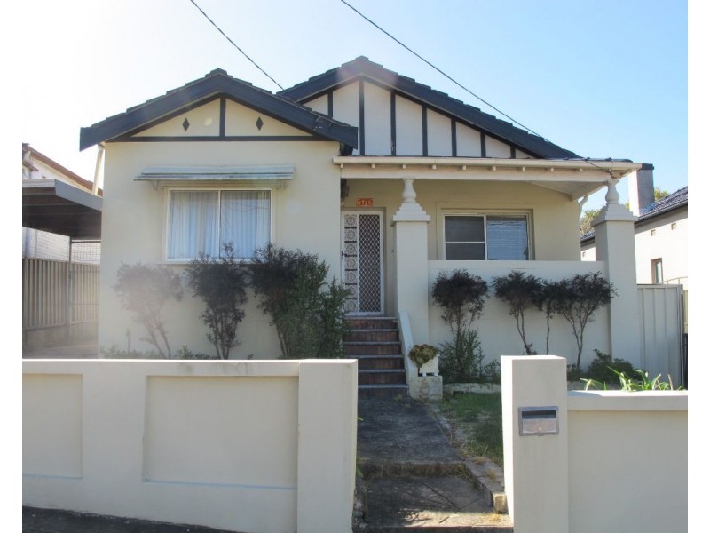 9 Angus Street, Earlwood NSW 2206