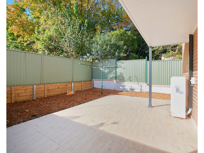 2/100A Northcote Street, Canterbury NSW 2193