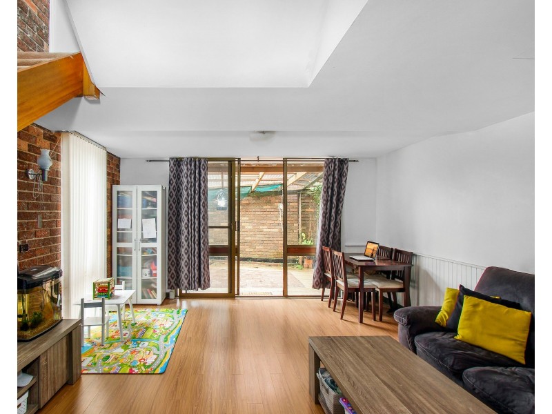 32/19-25 Flinders Road, Earlwood NSW 2206