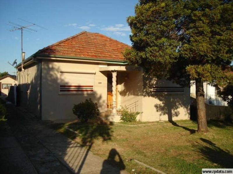 295 Roberts Road, Greenacre NSW 2190