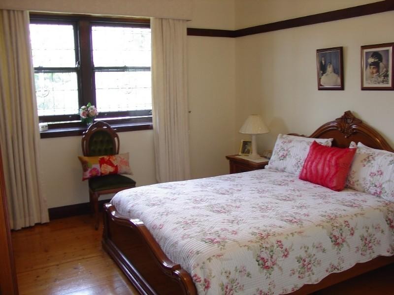 2 Hamilton Avenue, Earlwood NSW 2206