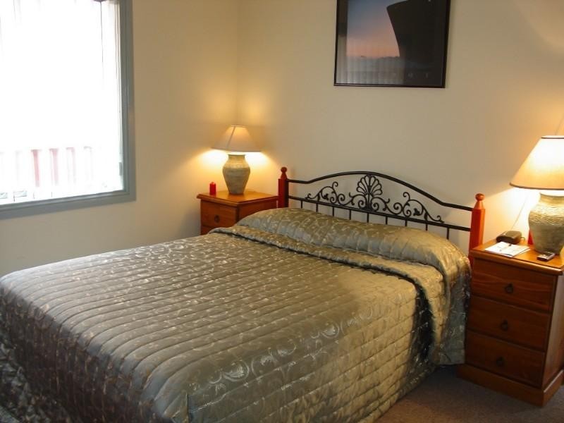 5 Bankside Avenue, Earlwood NSW 2206