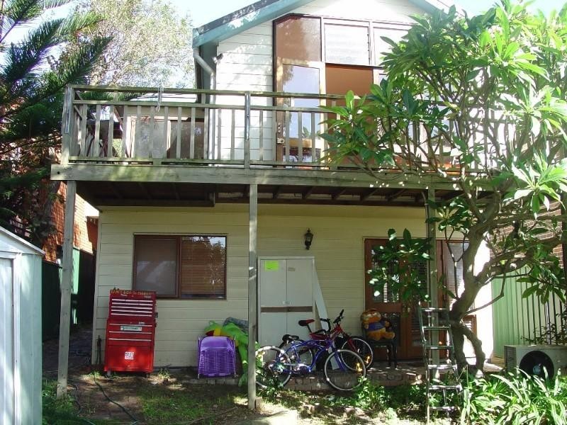 13 Caroline Street, Earlwood NSW 2206