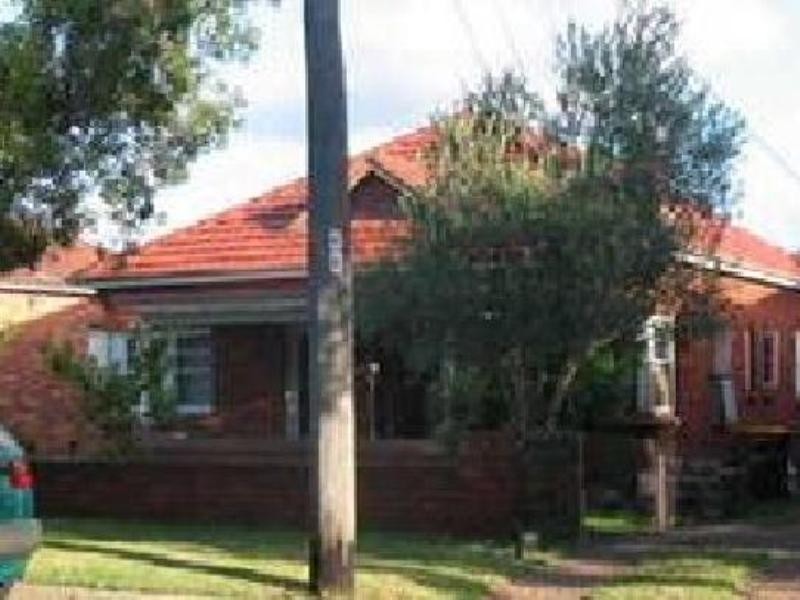 34 Forest Road, Earlwood NSW 2206