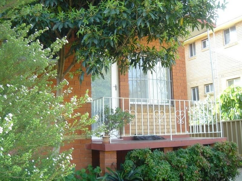 1/47 Beaumont Street, Campsie NSW 2194