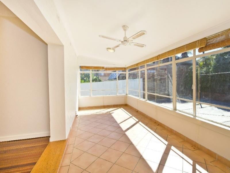 9 Banks Road, Earlwood NSW 2206