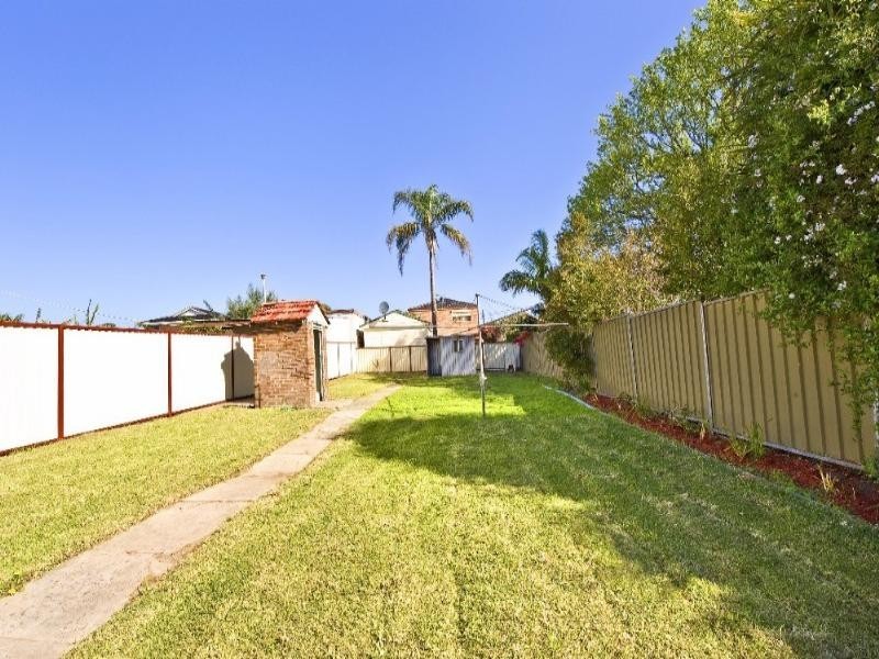 11a Cressy Street, Canterbury NSW 2193