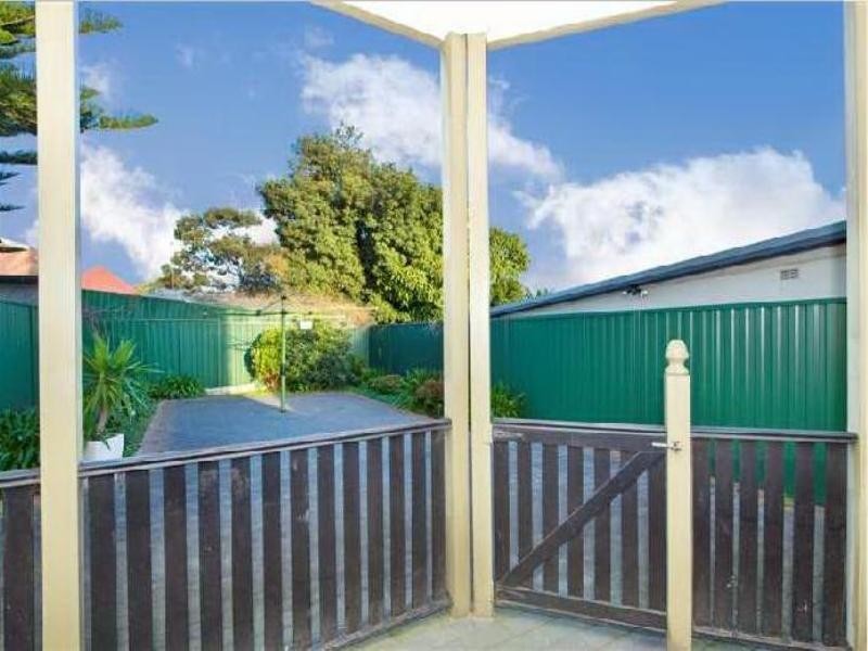 2/139 Illawarra Road, Marrickville NSW 2204