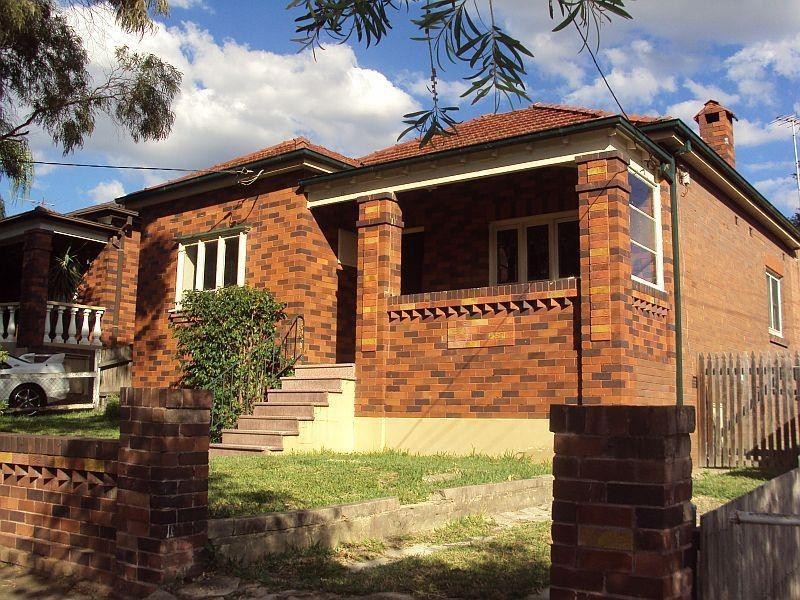 16 McGrath Avenue, Earlwood NSW 2206