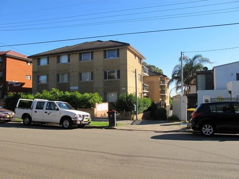 11/5 St Albans Road, Kingsgrove NSW 2208