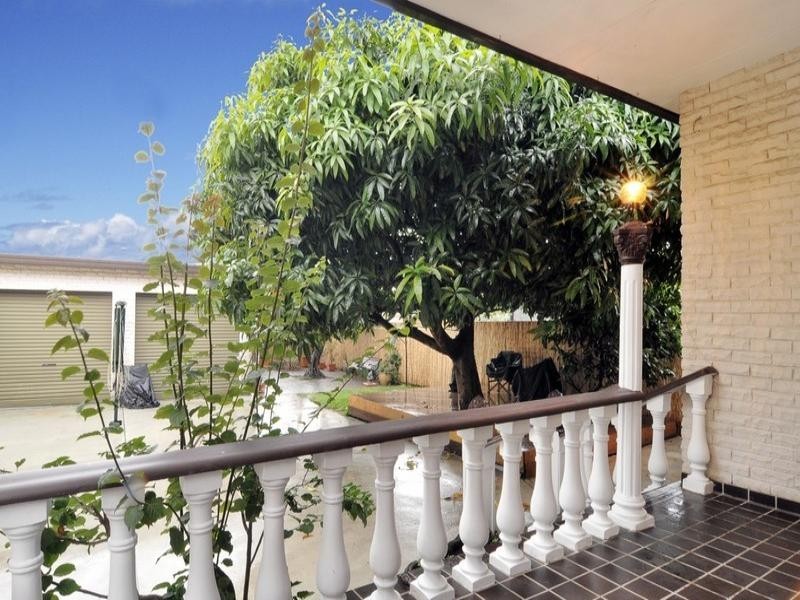 10 Clisdell Avenue, Canterbury NSW 2193