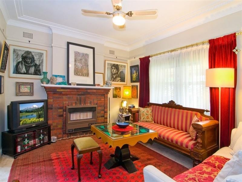 3 Wolli Avenue, Earlwood NSW 2206