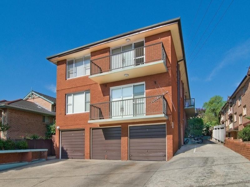 1/22 Beauchamp Street, Marrickville NSW 2204