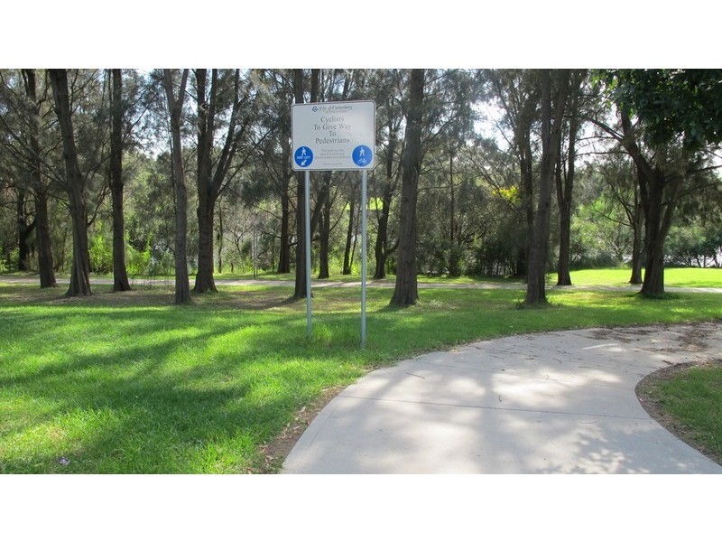 10a Younger Avenue, Earlwood NSW 2206