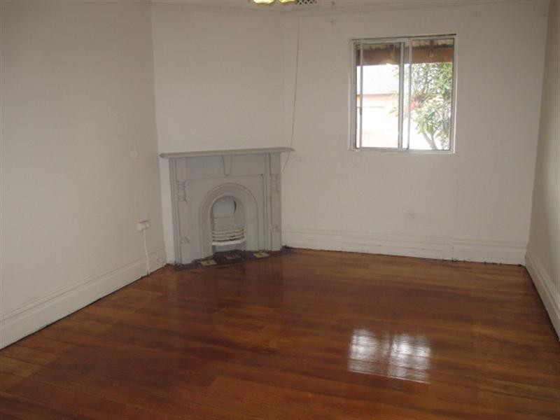 141 Riverview Road, Earlwood NSW 2206