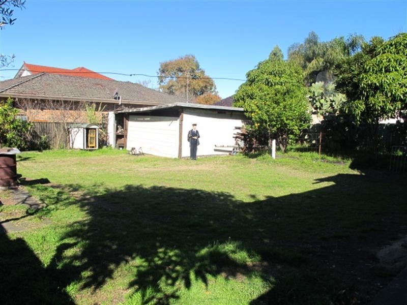 141 Riverview Road, Earlwood NSW 2206