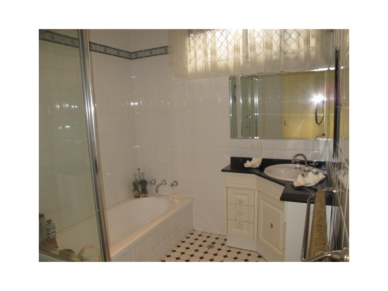 18 Edith Street, Bardwell Park NSW 2207