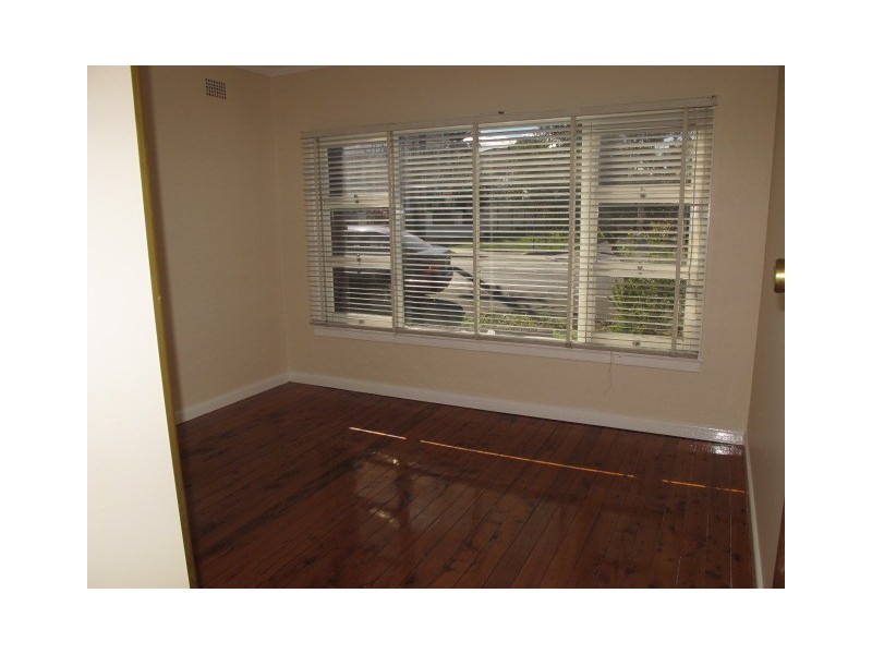 38 Moorefields Road, Kingsgrove NSW 2208