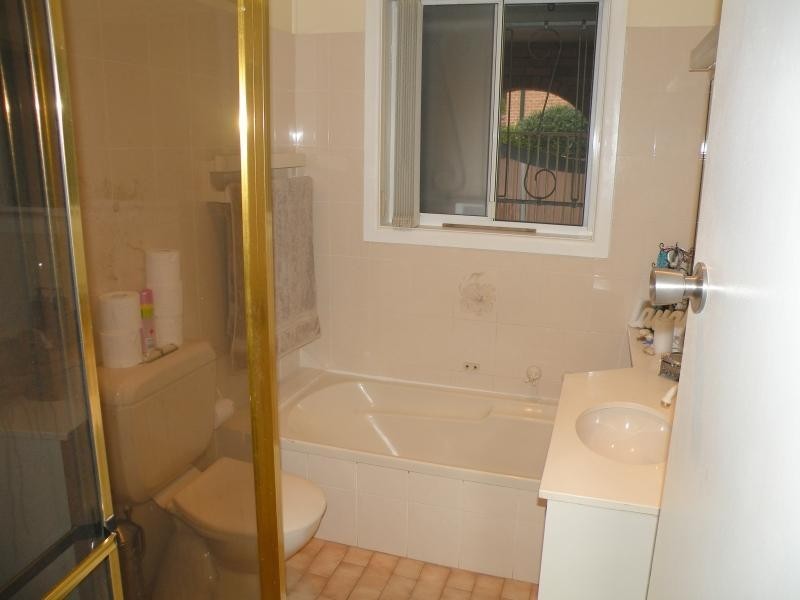 19 Doonkuna Street, Beverly Hills NSW 2209