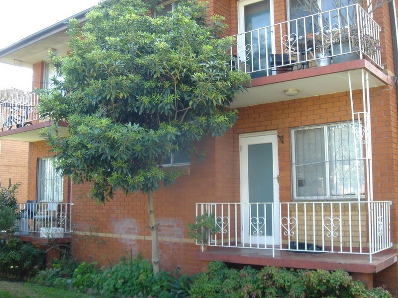 4/47 Beaumont Street, Campsie NSW 2194