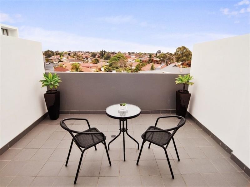 22/1 Cooks Avenue, Canterbury NSW 2193