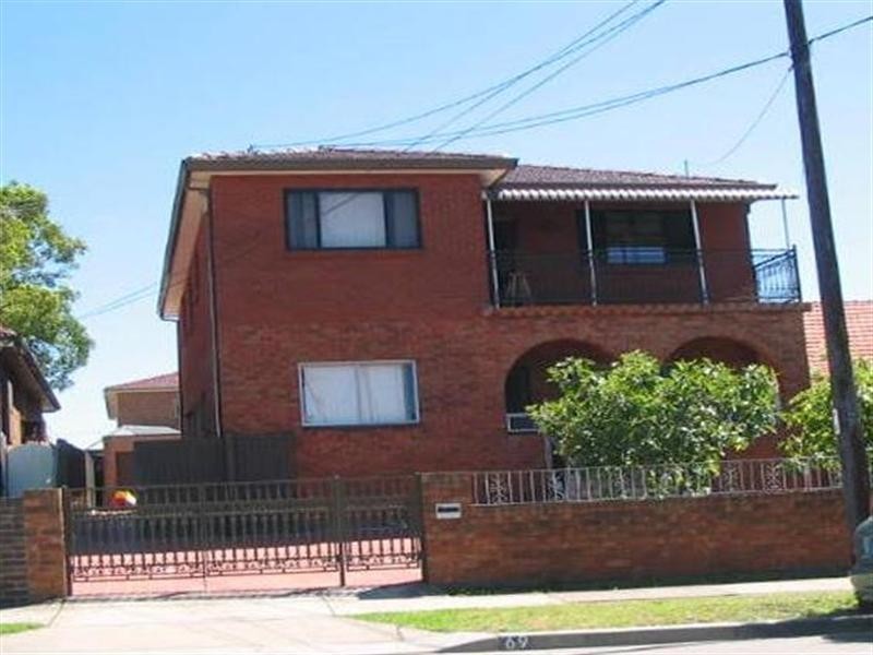 1/69 William Street, Earlwood NSW 2206