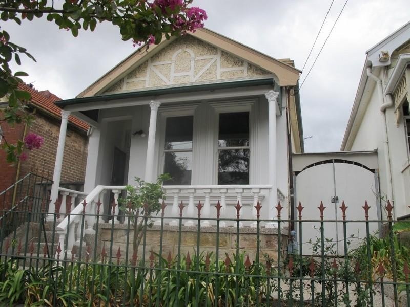 95 Edgeware Road, Enmore NSW 2042