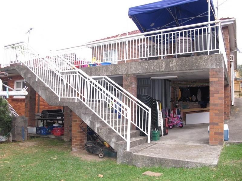 6 Arinya Street, Kingsgrove NSW 2208