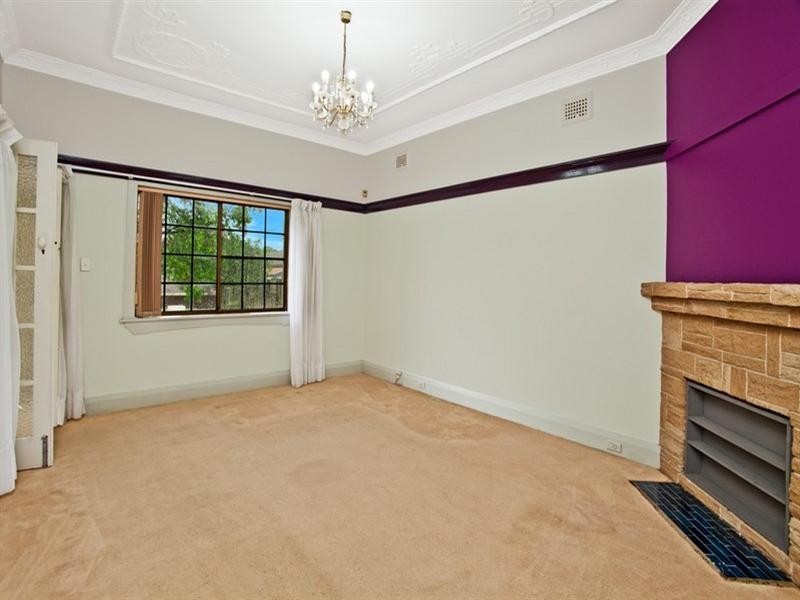 15 Fleet Avenue, Earlwood NSW 2206