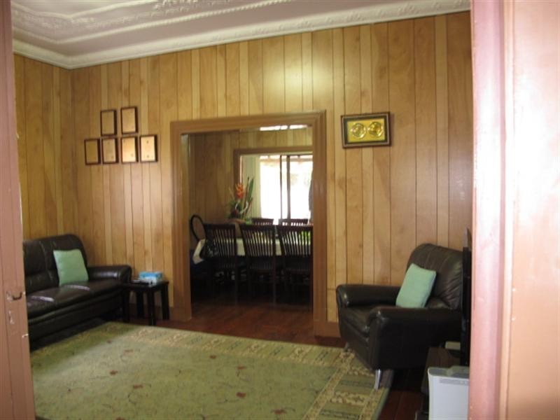 64 Beauchamp Street, Wiley Park NSW 2195